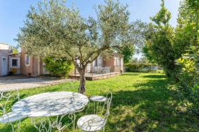 Maison accueillante à Sernhac, idéale pour 7 personnes + Jardin
